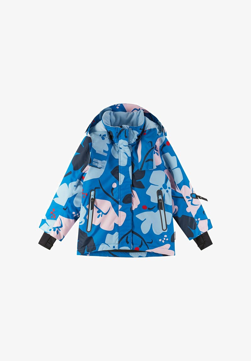 Giacca con motivo floreale blu, colletto alto, cappuccio regolabile e tasche con cerniera. Presenta polsini neri e un mix di design con fiori grandi e piccoli.