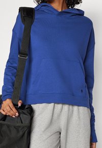 Sweaty Betty Luvtröja - blue