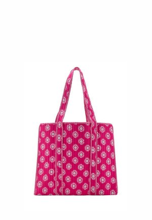 Bolso tote rosa con patrones blancos de estallido solar y dos asas largas, hecho de tela acolchada.