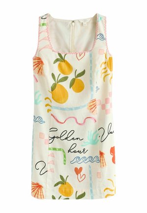 Ærmeløs hørkjole med gule citrusfrugter, muslingeskaller, bølger, hjerter og teksten "Golden hour" i pastelfarver med lyserød kant.