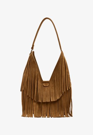 Brązowa zamszowa torba na ramię z warstwowymi frędzlami i pojedynczym paskiem z małą klapą z przodu.