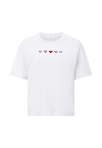 White short-sleeve T-shirt featuring five embroidered heart shapes in gold, red, and blue, with a round neckline and loose fit.