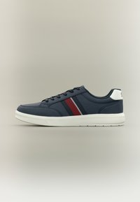 Επιλέχθηκε, navy