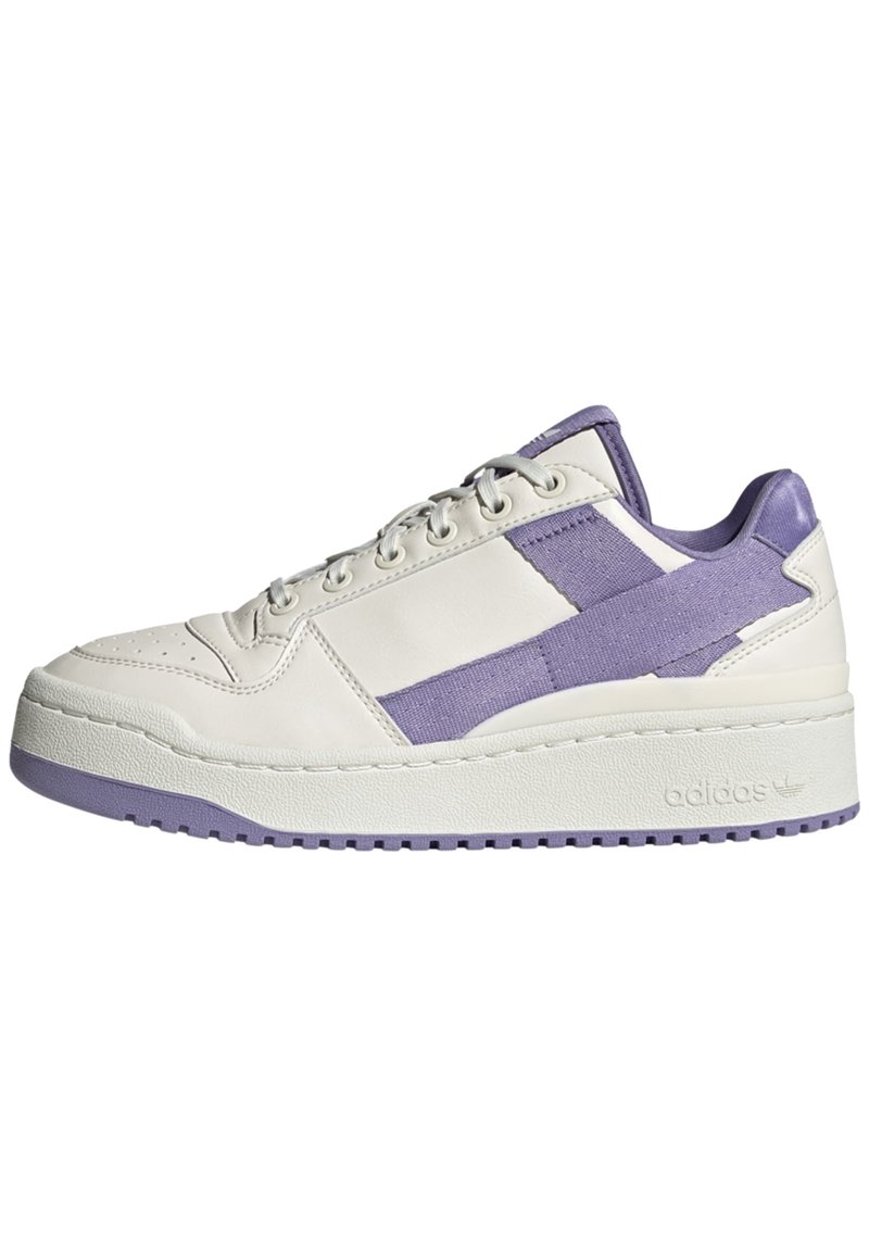 White sneaker with lavender accents, featuring a smooth leather upper, canvas overlays, and a textured rubber sole. Lace-up design.