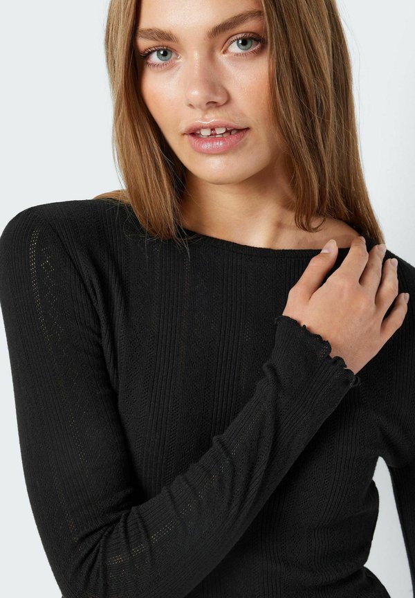 NMJUDY - Long sleeved top3