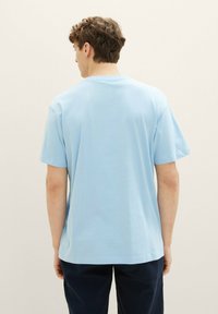 TOM TAILOR DENIM T-shirt med print - washed out middle blue