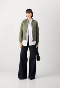 Scotch & Soda REVERSIBLE QUILTED - Giubbotto Bomber - thyme