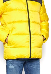 Ellesse Giacca invernale - yellow