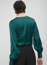 Calliope CROISÉ AVEC CEINTURE - Bluse - vert