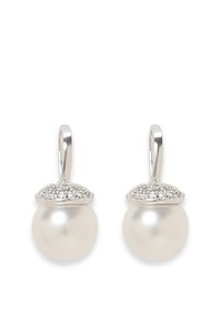 Perlenohrringe mit glänzendem silbernem Oberteil, verziert mit kleinen schimmernden Akzenten. Runde, glatte weiße Perlen mit polierter Oberfläche.