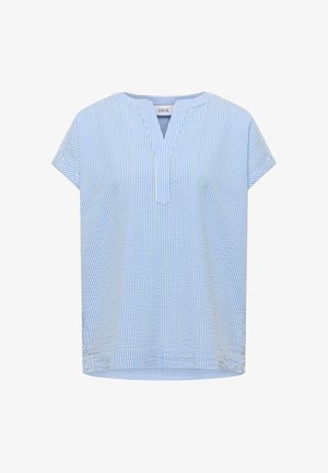 Blouse à manches courtes rayée verticalement bleu clair et blanc, avec encolure fendue et bas froncé.