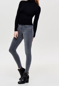 ONLY Strickpullover - black