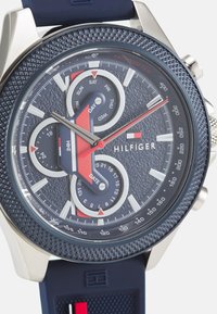 Tommy Hilfiger Chronograph - blue/red/silver-coloured