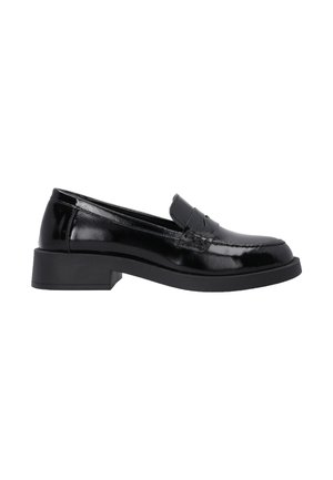 Schwarze Lackleder Slipper mit flachem, quadratischem Absatz, runder Zehe und dekorativem Riemen über der Vorderseite. Glatte, glänzende Oberfläche.