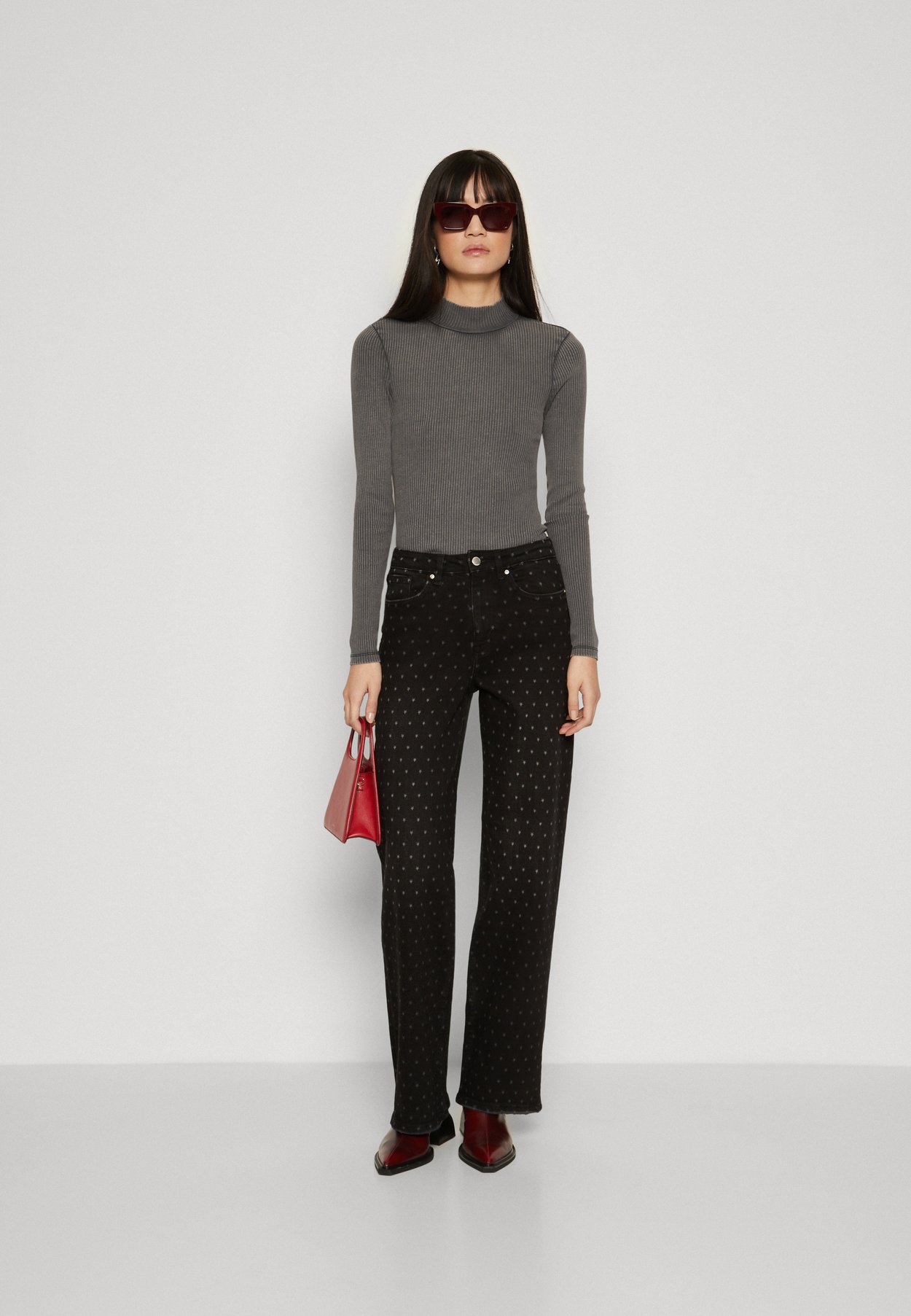 ONLFELINA MOCK NECK