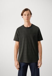 COACH - NEW ESSENTIAL - Camiseta estampada - charcoal Imagen en miniatura 1