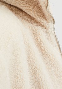 WE Fashion Light jacket - off-white