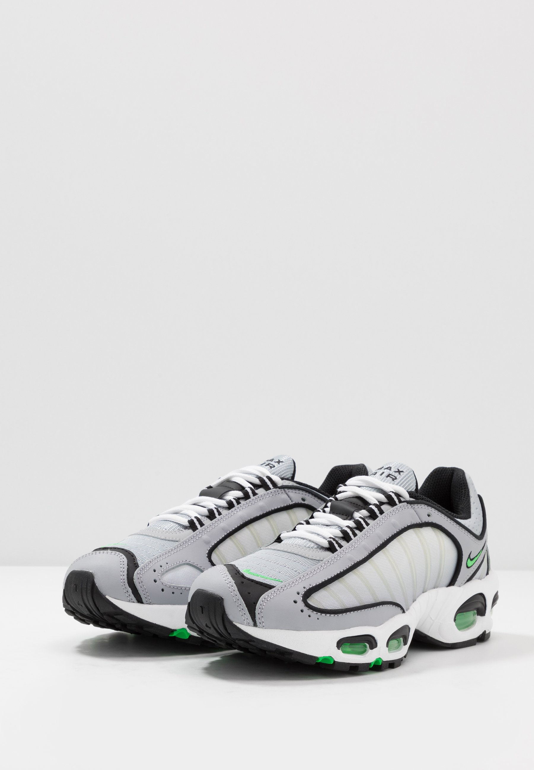 Nike Sportswear Air Max Tailwind Iv Trainers Wolf Grey Green Spark White Black Grey Zalando Co Uk
