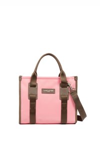 Borsa sintetica rosa con dettagli marroni, doppi manici, una tracolla staccabile e un'etichetta decorativa. Presenta una forma rettangolare.