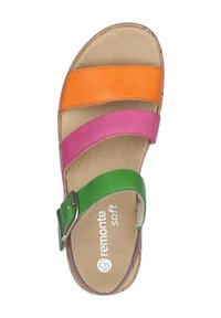 Sandale multicolore avec des brides en cuir orange, rose et vert, un pied en liège et un détail en boucle argentée. Nom de la marque "remonte soft" visible.