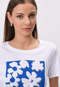 Greenpoint - T-shirt z nadrukiem