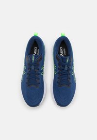 ASICS GEL-EXCITE 10 - Tekaški copati za cesto - blue expanse/lime burst