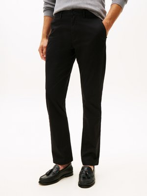 Tommy Hilfiger CORE DENTON ESSENTIAL  - Pantalones chinos - black