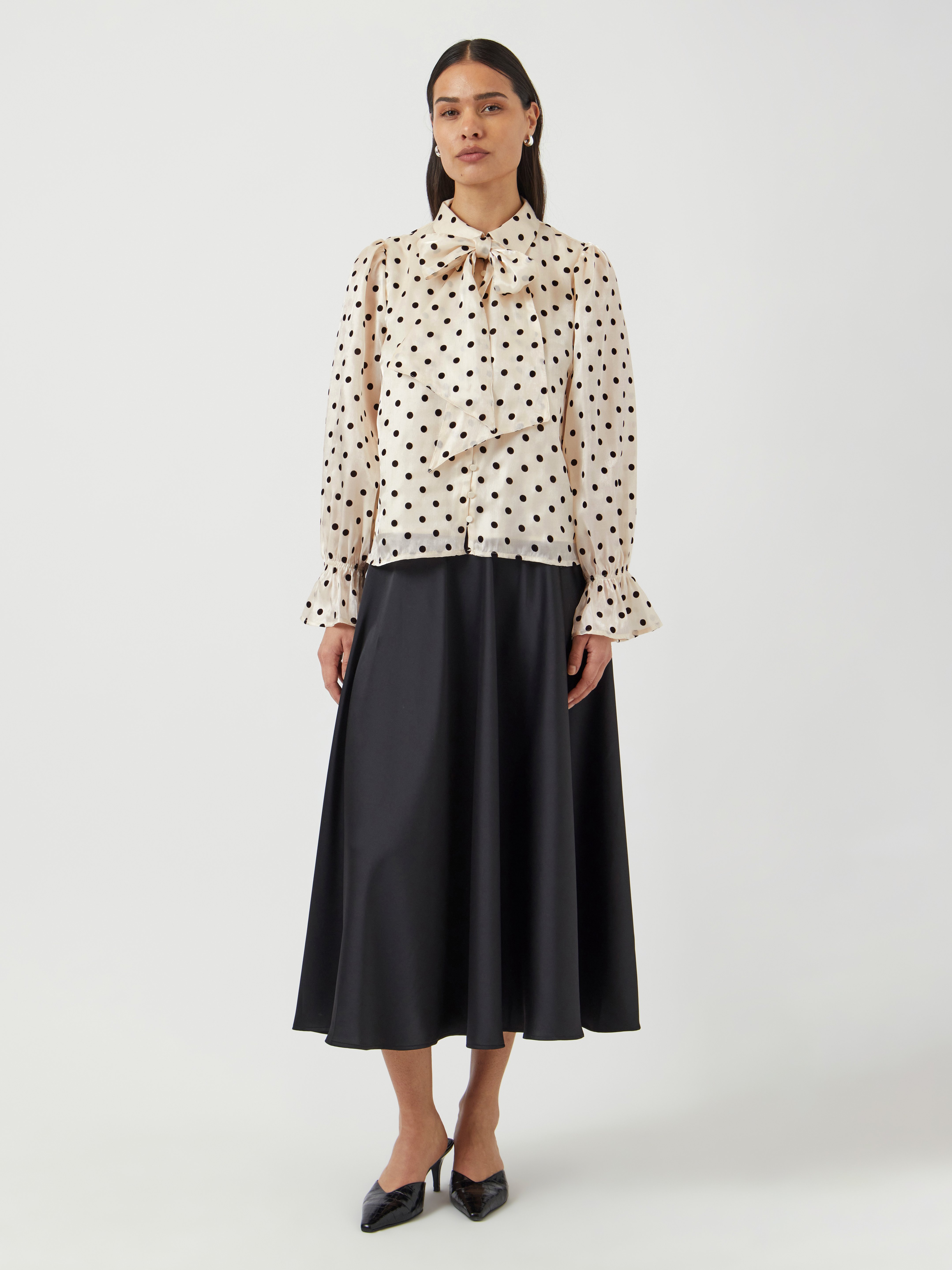 売れ筋商品|||ヤス シャツ レディース トップス YASDOTTISH - Button-down blouse - sandshell YAS YASDOTTISH - Button-down blouse - sandshell/beige - Zalando