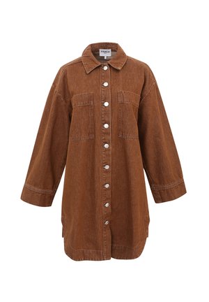 Bruine spijkerjas met kraag, lange mouwen, zilveren drukknoopsluiting, twee borstzakken en een relaxte pasvorm.