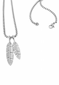 Thumbnail Image 5