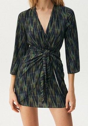 PULL&BEAR Freizeitkleid - dark green