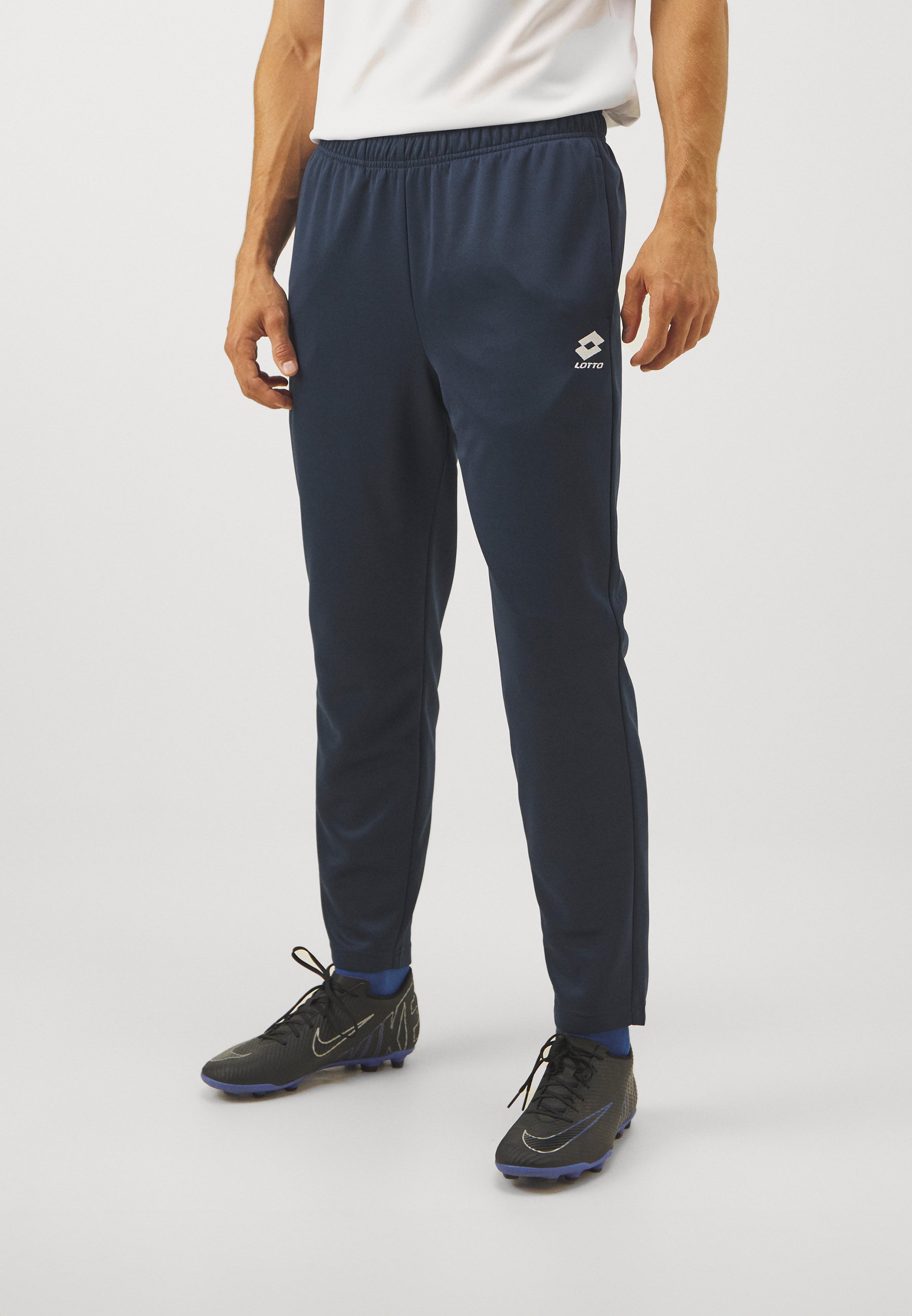 Pantaloni Sportivi Amazon Offerte Abbigliamento Sportivo Uomo Tute
