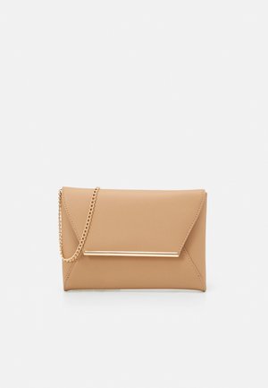 Clutches - cognac