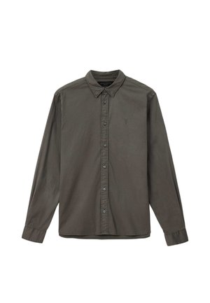 Oliwkowa koszula na długi rękaw, zapinana na guziki, z kołnierzykiem, przednimi guzikami i subtelnym haftowanym logo na lewej piersi.
