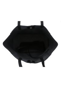 Sac fourre-tout en cuir noir avec un intérieur spacieux et deux sangles robustes. Présente une texture lisse et une fermeture en métal.