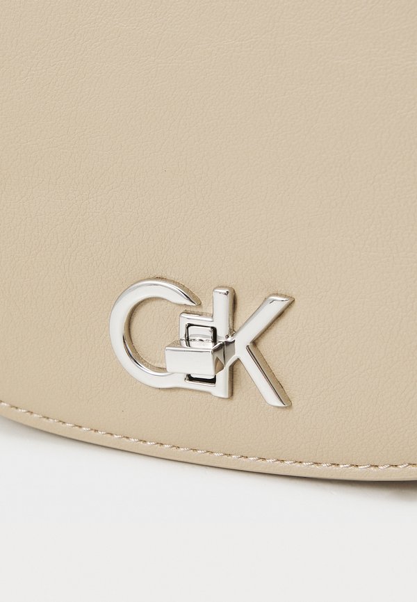 CROSSBODY SADDLE BAG - Cross body bag - crockery2