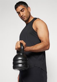 ICANIWILL STRIDE TANK MEN - Topp - black