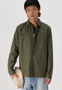 Only & Sons ONSLEDGER LIFE - Button down-skjorte - olive night