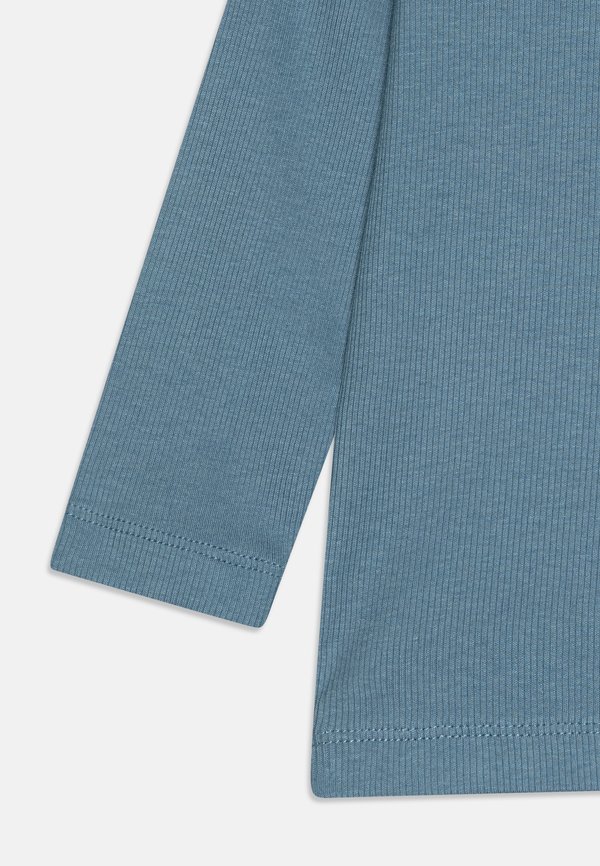 NMMKAB - Long sleeved top - spring lake2