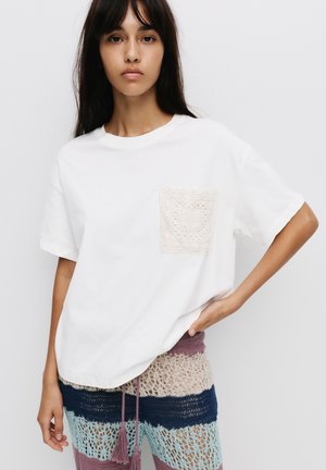 CROCHET - T-shirt imprimé - white