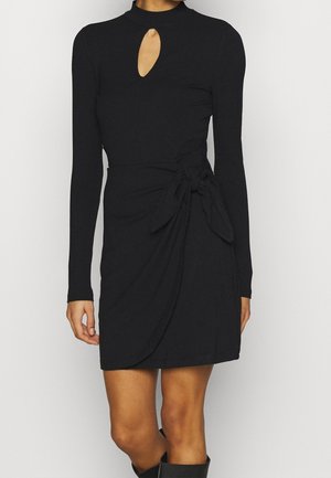 Robe fourreau - black