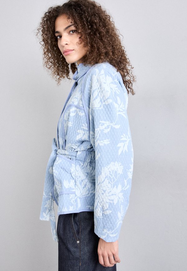 SAHNELY - Summer jacket3