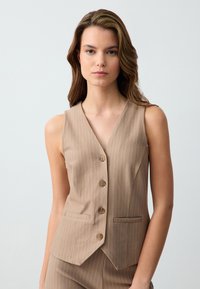 NARROW CUT V-NECK PATTERNED  - Bodywarmer - beige