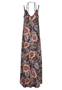 Kwiatowa sukienka maxi w ciemnym materiale, z dużymi różowymi i niebieskimi kwiatami oraz zielonymi liśćmi. Cienkie ramiączka i luźny, zwiewny fason.