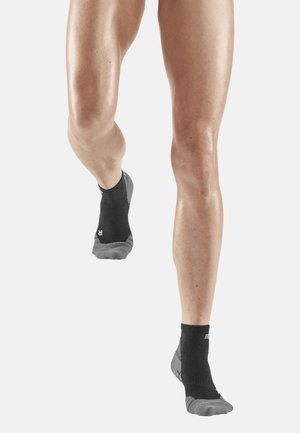 CEP LIGHT MERINO HIKING COMPRESSION SOCKS LOW CUT WOMEN - MADE IN GERMANY - Socken - black