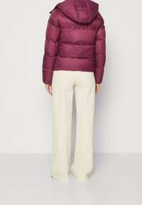 Calvin Klein Jeans Dunjacka - purple