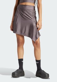 adidas Originals - FASHION SATIN MINI SKIRT - Minihame - charcoal Pienoiskuva 1