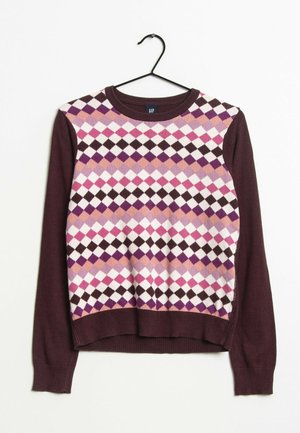 Pull à manches longues avec manches et col couleur bordeaux, présentant un motif en losange dans des nuances de rose, violet, blanc et orange sur le devant.