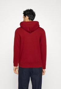 Tommy Hilfiger MONOTYPE HOODY - Felpa con cappuccio - arizona red