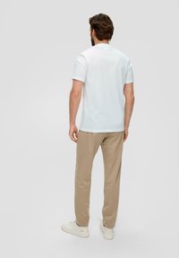 s.Oliver BLACK LABEL MIT CREW NECK - T-shirt basic - weiß